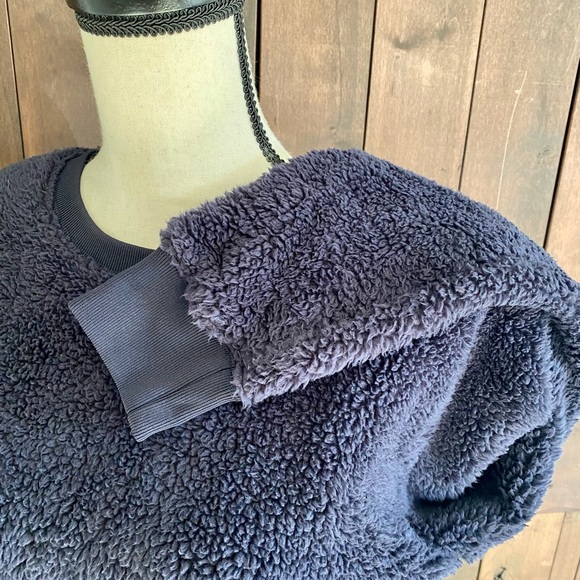 TORY SPORT Sherpa Fleece Pullover - Picture 7 of 9